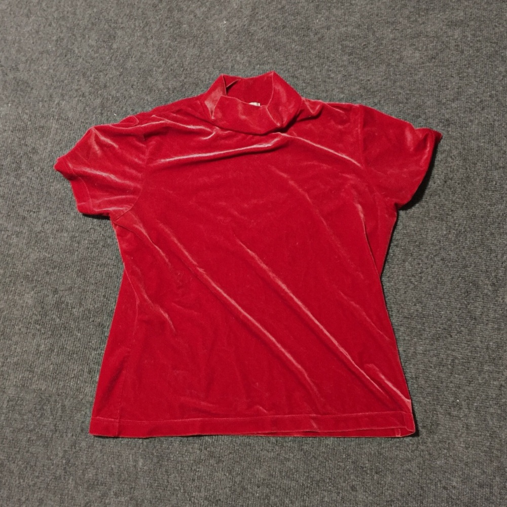 Vintage Red Velvet Petite Top | Baxter & Wells